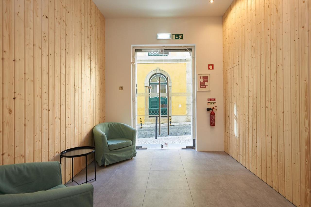 Hello Lisbon Santa Catarina Suites Bagian luar foto